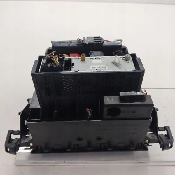 Radio Audi Concert II OEM 4B0858005 pour A6 C5 image 7