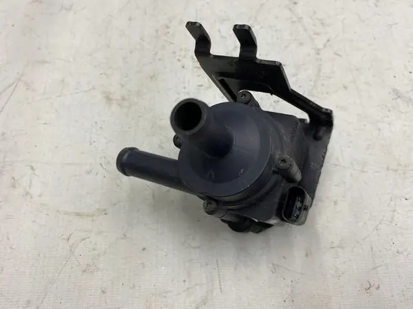 CM5G8C419AA vattenpump för Ford Focus 1.0 EcoBoost image 3