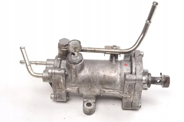Toyota Bränslefilterhus OEM 419240 - Begagnad image 2