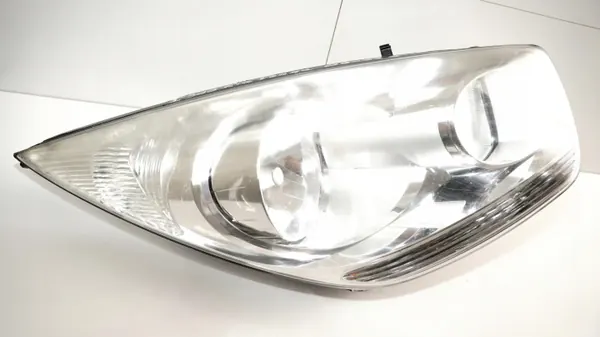 Höger framlykta OEM 362995368 Kia Venga 09-14 image 2