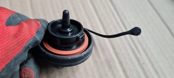 Bouchon de réservoir OEM KTS24621 pour Audi SQ8 RSQ8 Q8 SQ7 Q7 image 7