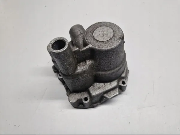 Växellådlock OEM 7535889 Fiat 126p - Akor image 3