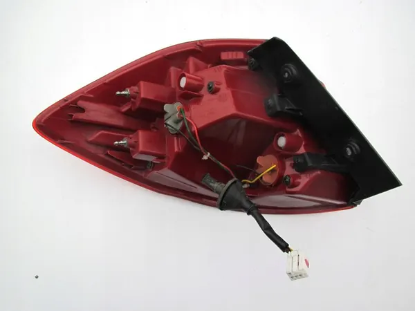 KIA CEED 2 II JD 2012 - 2017 Luz Trasera D OEM image 7