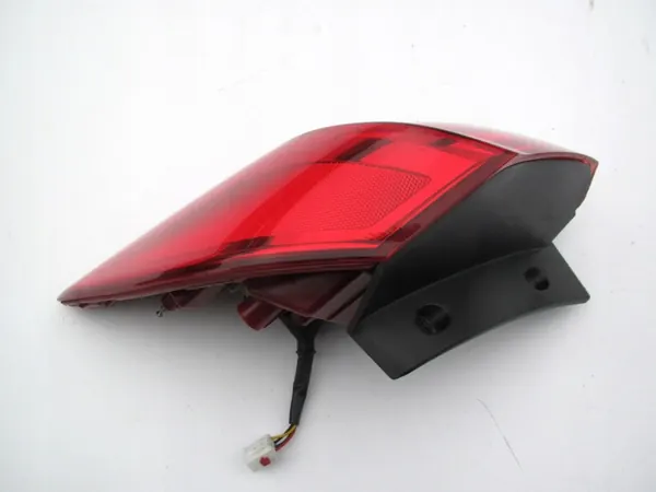 KIA CEED 2 II JD 2012 - 2017 Luz Trasera D OEM image 8