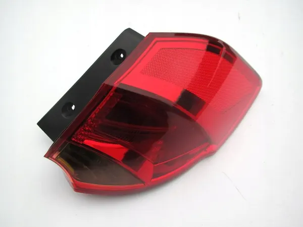 KIA CEED 2 II JD 2012 - 2017 Luz Trasera D OEM image 9