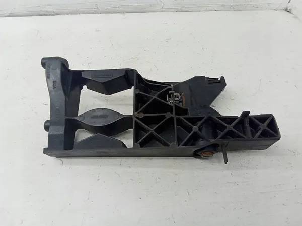 Support de phare avant droit AUDI A6 ALLROAD 4G0805608 image 2