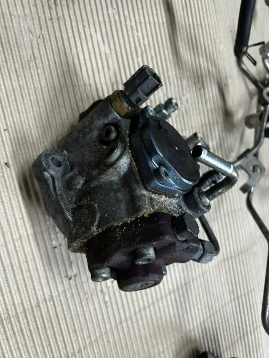 Pompe à injection OEM 22100-0R011 pour Toyota 2.0 image 3