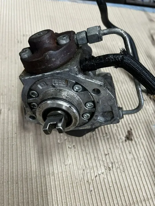 Pompe à injection OEM 22100-0R011 pour Toyota 2.0 image 4