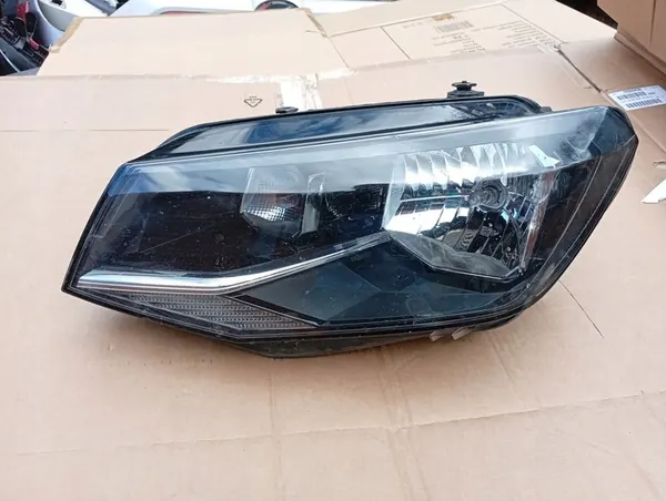 Etulamppu VW Caddy 2K1 image 2