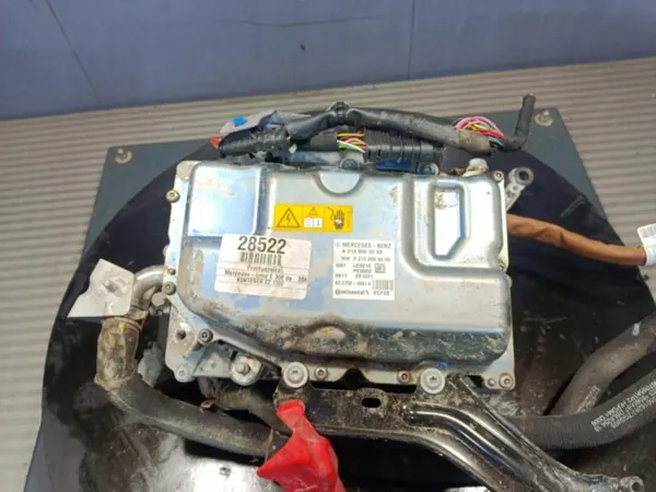 Mercedes-Benz W213 2.0 CDI Hybride Converter OEM A2139003333 image 3