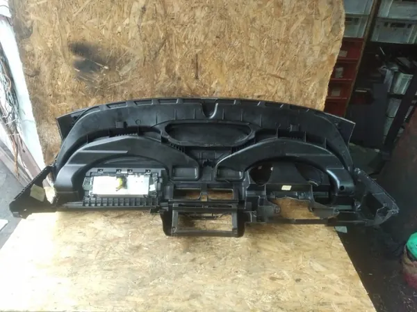 Dashboardconsole OEM DESKA ROZDZIELCZA Skoda Fabia I image 6