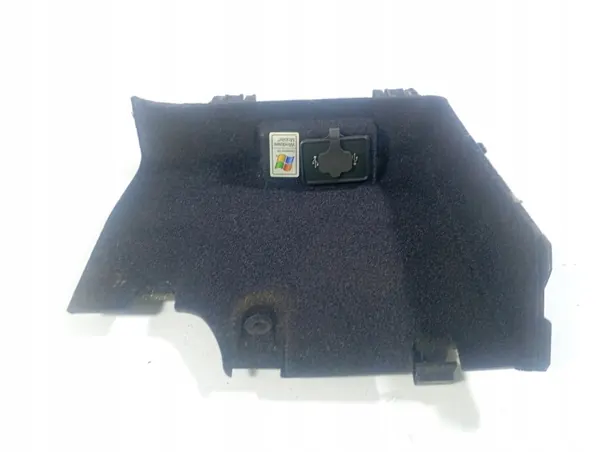 Enchufe USB Alfa Romeo 159 OEM M1S255 MAR 00021308 image 2