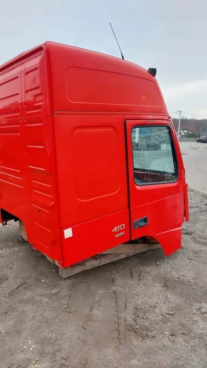 Volvo FM4 Globetrotter Kabine OEM 85115450 - Gebraucht image 4
