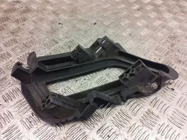 Griglia faro antinebbia anteriore destra Nissan Micra K14 2021 OEM image 5