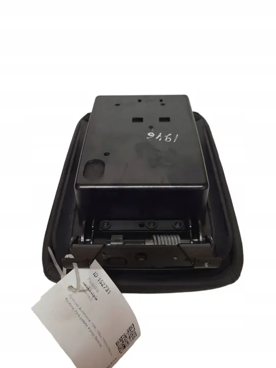 Accoudoir OEM 1843522016 pour Citroën C5 III 2.7L Diesel image 5