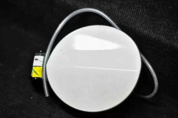 Tankklep OEM 3C8809857 voor VW Passat CC 2011 image 2