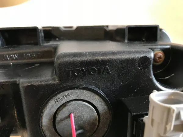 TOYOTAPRIUSPLUS Luz LED DRL Pisca Lado Esquerdo image 6