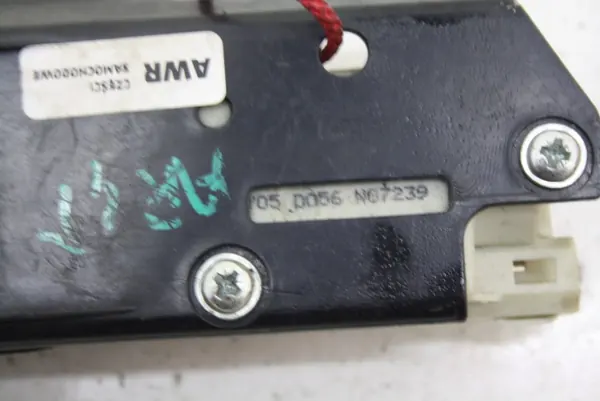 OEM 60682498 Kraftstoffklappen-Verschlussaktuator für Alfa Romeo GT image 5
