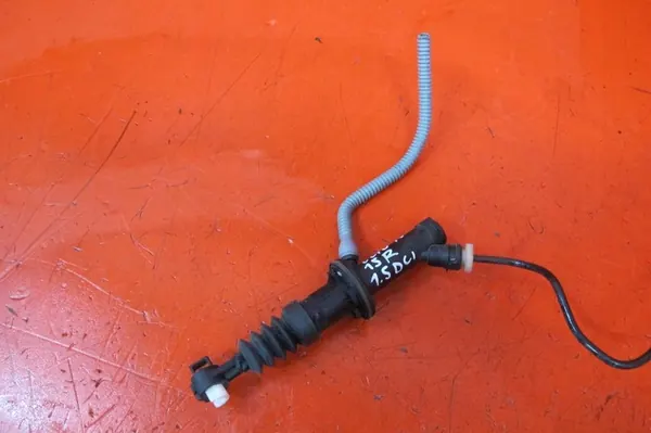 RENAULT CLIO IV 1.5 DCI Kopplingscylinder Pump Slang OEM 306100642R image 2