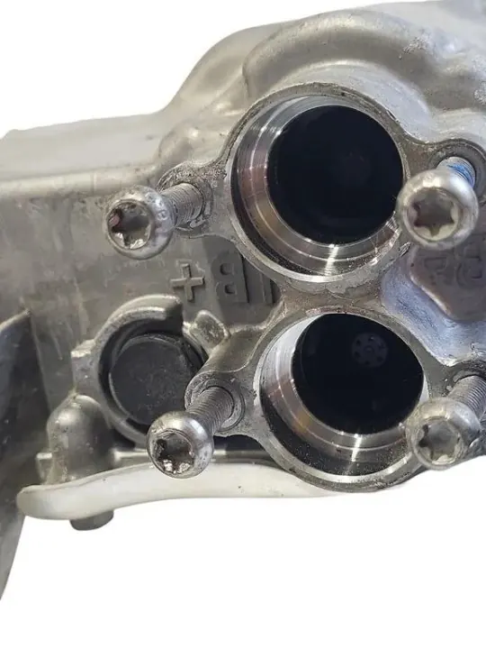 Inversor Tesla OEM 105989100C para Model S 2017 image 4