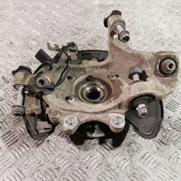 Mercedes-Benz CLS C257 2018 Taka pyörännavan OEM UTO33668 image 7