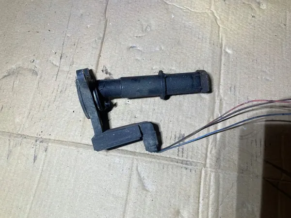 Öljytason anturi Mercedes-Benz A0041535228 image 2