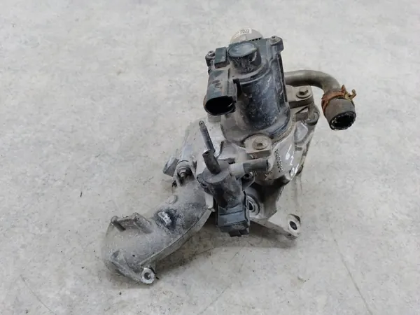 Válvula EGR usada OEM 3-523.02.8 para Nissan Qashqai I image 6