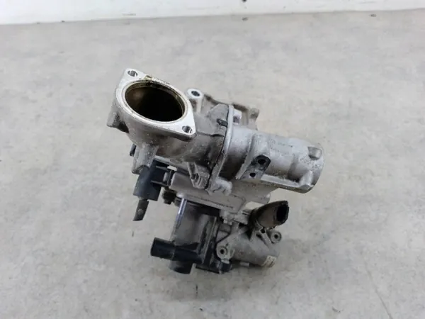 Válvula EGR usada OEM 3-523.02.8 para Nissan Qashqai I image 8