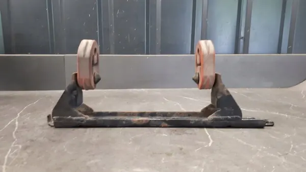 Suporte de escape VW Jetta MK6 1K0253144AP image 3