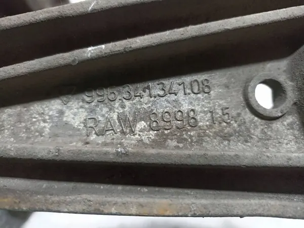 Porsche Cayman 987 Taka oikea kynnys OEM 98733115204 image 5