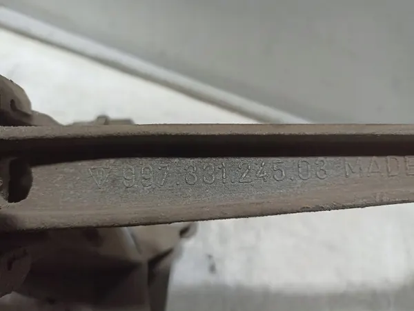 Porsche Cayman 987 Taka oikea kynnys OEM 98733115204 image 6