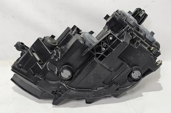 Oikea Ajovalo Volkswagen Passat B8 2014-2019 - 3G1941006C image 7