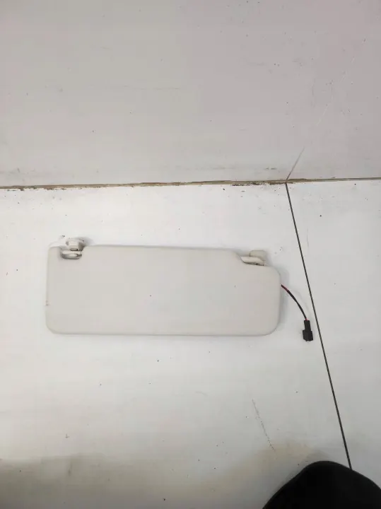OEM 5G0857561B Visor esquerdo para VW Passat B8 image 3