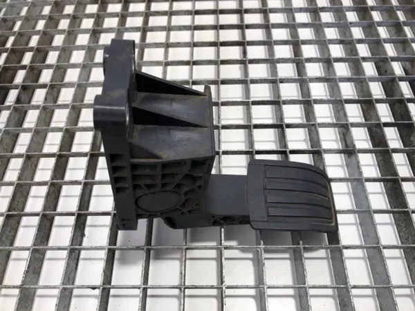Gaspotentiometer OEM 1060240 für DAF XF 462PS image 2