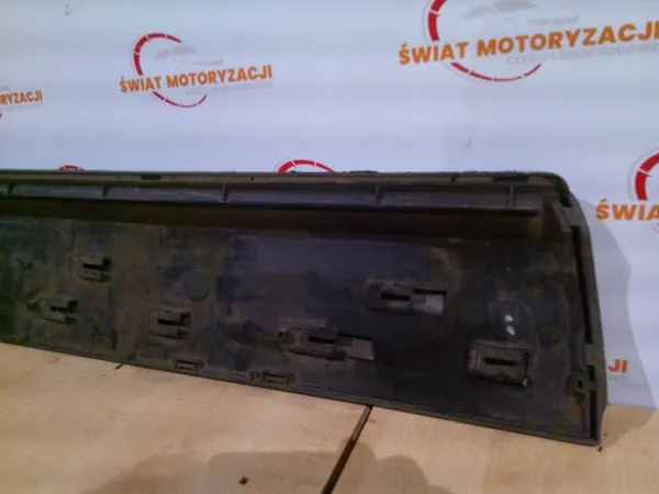 Audi Q7 4L I 07r Dörrlist Höger Bak OEM 4L0853960 image 7