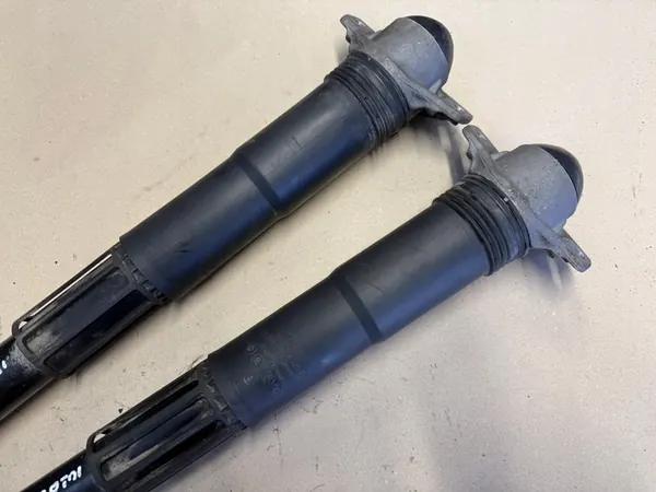 Ammortizzatore posteriore VW PASSAT B8 2.0 TDI Kombi image 3