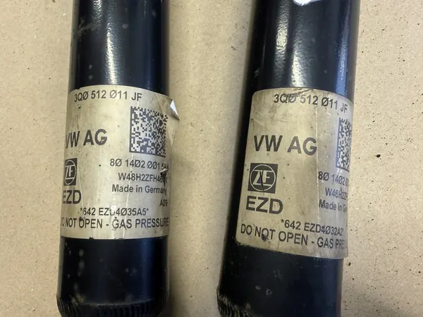 Ammortizzatore posteriore VW PASSAT B8 2.0 TDI Kombi image 4