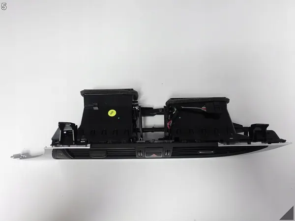 Grelha de Ventilação Central Audi OE 4G1820951 image 6