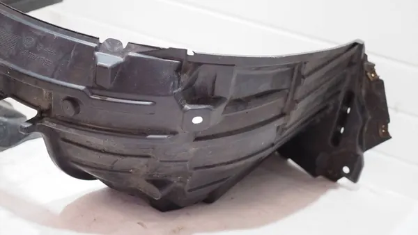 Nissan Micra 2005 Etuvasen Lokasuoja OEM image 6