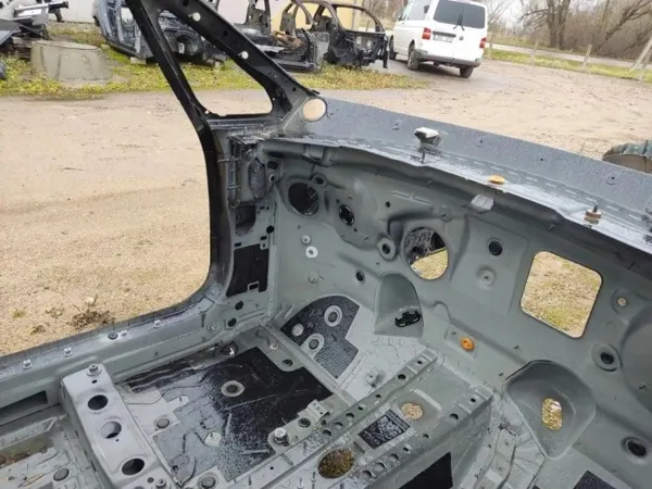 Panneau quart droit avant BMW 2 Gran Tourer OEM 475 image 3