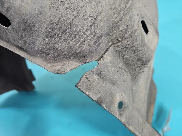 Left Rear Wheel Arch Audi A6 C7 4G0810171A image 3