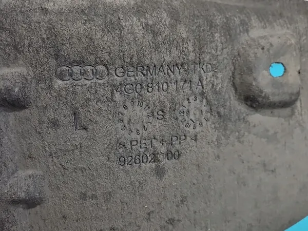 Left Rear Wheel Arch Audi A6 C7 4G0810171A image 4