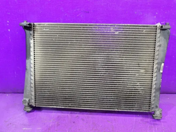 Radiador de agua Ford OE 4S6H8005DA image 2