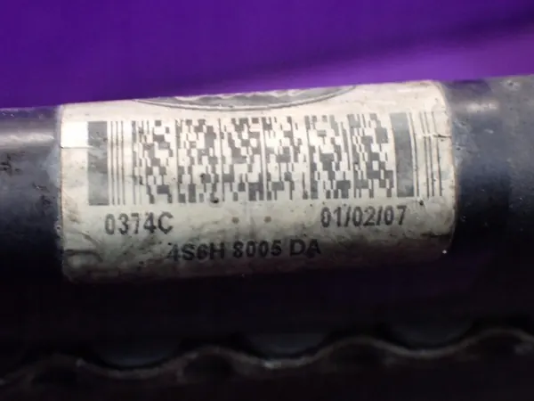 Radiador de agua Ford OE 4S6H8005DA image 3