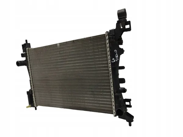 Opel Corsa E Kylare 2019 R3814004 image 2