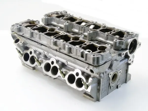 Culata OEM 9646721410 para Motor 3.0L image 4