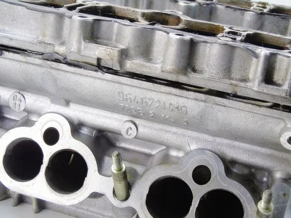 Culata OEM 9646721410 para Motor 3.0L image 5