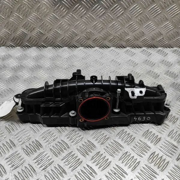 Jaguar F-PACE Insugsgrenrör OEM H4P39424BC image 2