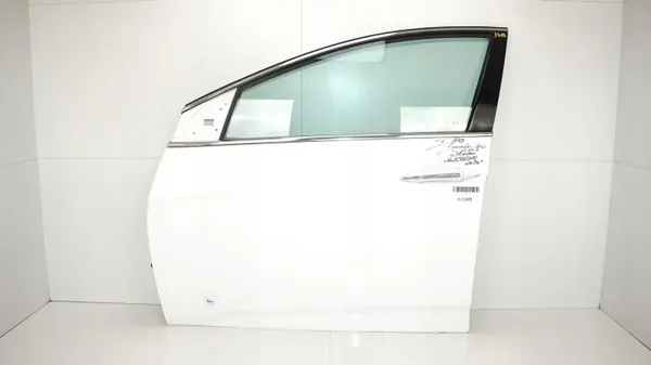 Framvänsterdörr OEM 362995909 för Hyundai i40 2011-14 image 2