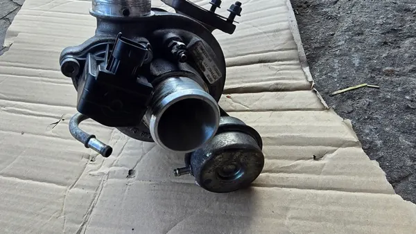 Turbocompresor Alfa Romeo Mito Giulietta 1.4 Multiair image 3